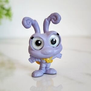 ✨️💜 Disney Doorables DOT A Bug’s Life Mini Figure Purple Bug Glitter Eyes 1"